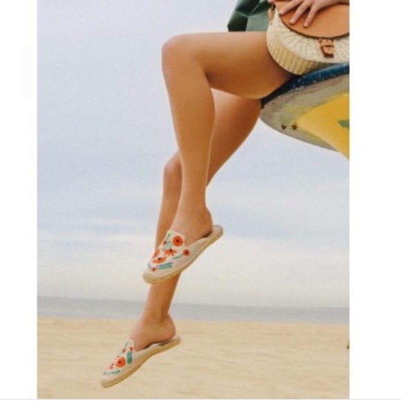 ▪️Soludos▪️Ibiza Embrodiered Mules - Picture 3 of 6